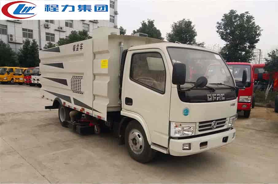 5方東風小多利卡吸塵車