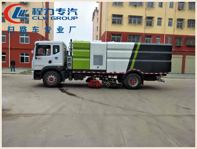 東風D9洗掃車